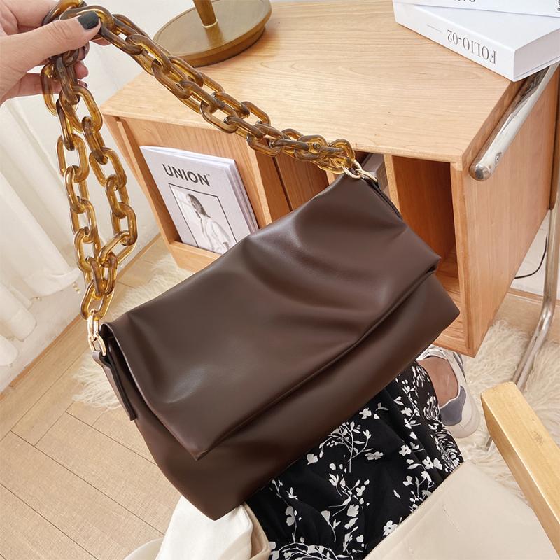 Casual Thick Chain Shoulder Bags for Women 2021 Solid Color Messenger Bag Handbags and Purse Female Travel Women's Crossbody Bag, Black
Casual Thick Chain Shoulder Bags for Women 2021 Solid Color Messenger Bag Handbags and Purse Female Travel Women's Crossbody Bag, Black