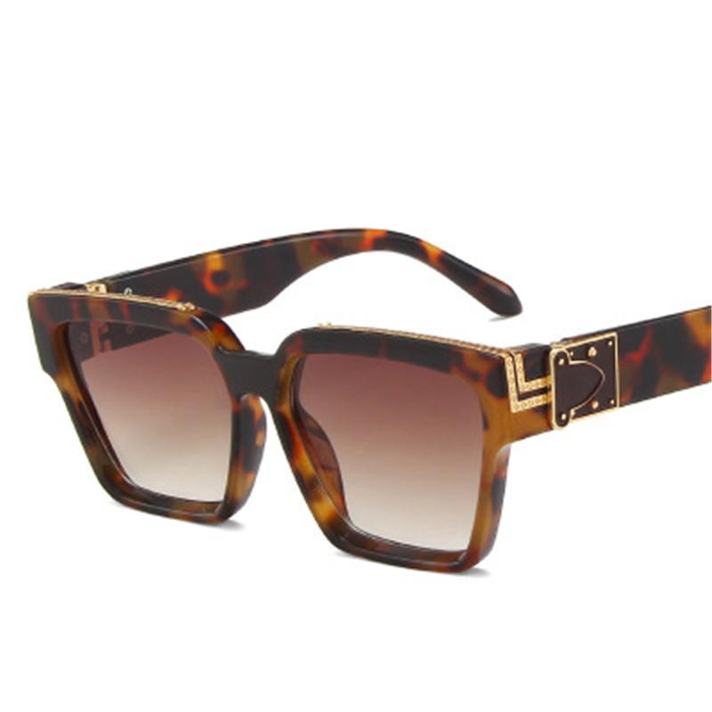 Millionaire Logo Vintage Steam Punk Heavy Oversized Big Frame Square Sunglasses Shades
Millionaire Logo Vintage Steam Punk Heavy Oversized Big Frame Square Sunglasses Shades