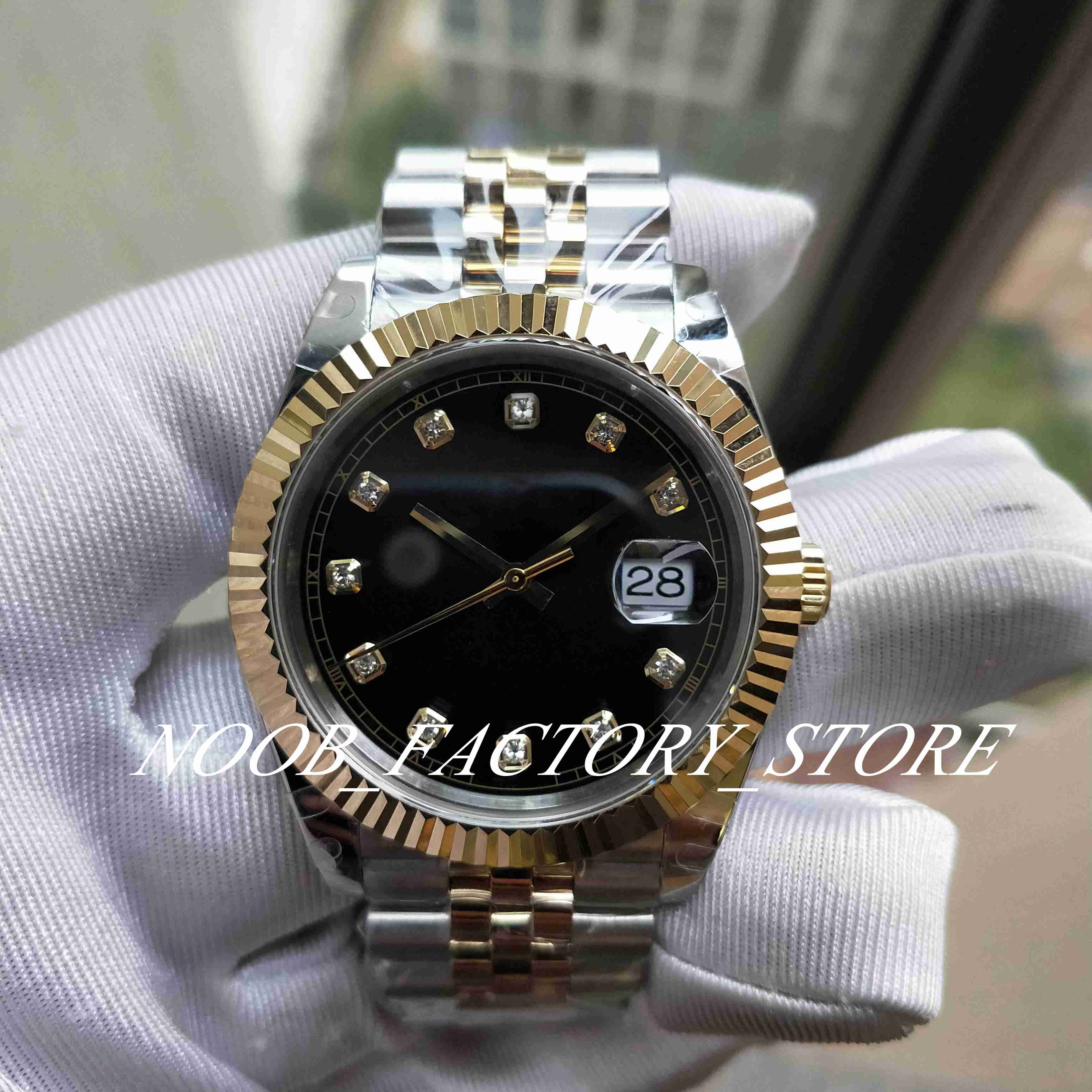 BP Version Watch 41MM 126331 126333 Jubilee Strap Triangular pit pattern Bezel 2813 Automatic Movement Two-tone Gold Stainless Steel Diamond Dial Diving Plastic Box, 01
BP Version Watch 41MM 126331 126333 Jubilee Strap Triangular pit pattern Bezel 2813 Automatic Movement Two-tone Gold Stainless Steel Diamond Dial Diving Plastic Box, 01