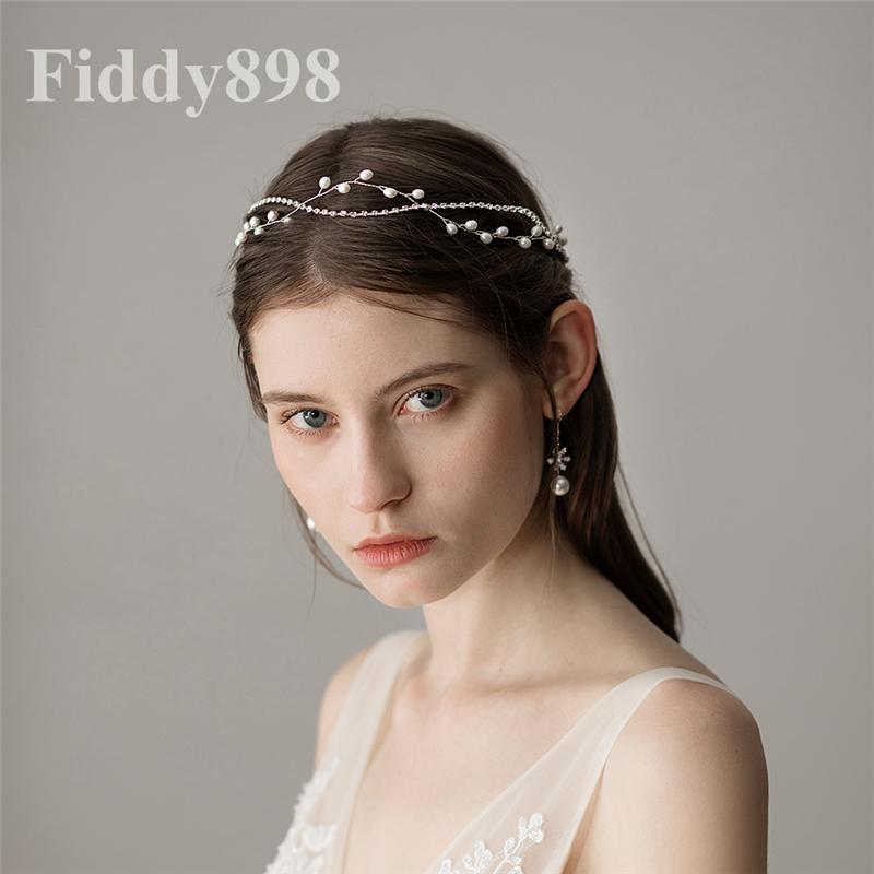Hair Clips & Barrettes Elegant Wedding Headband Pearls Beaded Bridal Accessories Crystal Headpiece Jewelry For Women Head Wear HD71, Golden;silver
Hair Clips & Barrettes Elegant Wedding Headband Pearls Beaded Bridal Accessories Crystal Headpiece Jewelry For Women Head Wear HD71, Golden;silver