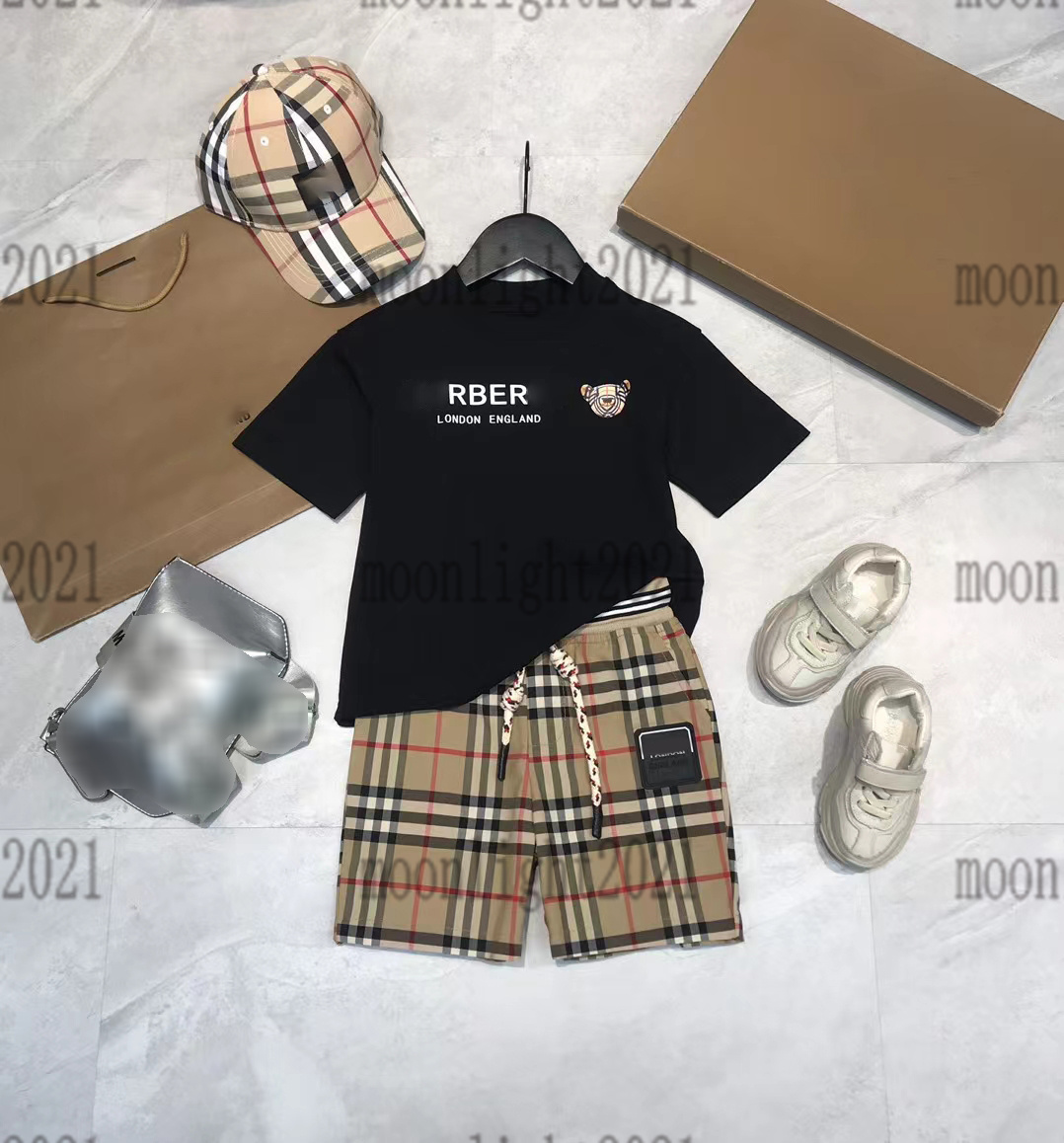 high-end 2022ss boys bbr shorts sets t shirts brand 2 pieces sets bear print shirt for kids casual sports t-shirts suits childrens clothing tees size -150, 05
high-end 2022ss boys bbr shorts sets t shirts brand 2 pieces sets bear print shirt for kids casual sports t-shirts suits childrens clothing tees size -150, 05