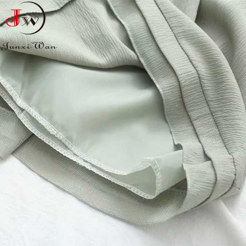 Women Summer Casual Chiffon Short Pants High Waist All-Match Cute Sweet Girls Ruffled Loose A-Line Wide Leg Shorts Korean 210714