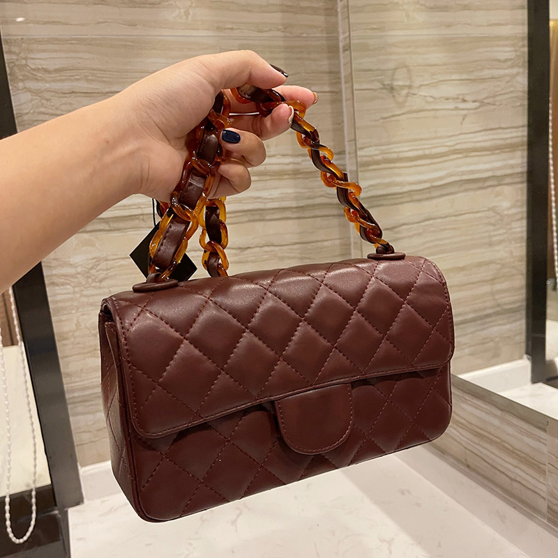 2022Ss Classic Flap Bags Matelasse Acrylic Chains Crossbody Shoulder Calfskin Large Capacity Womens Designers Outdoor Sacoche Multi Pochette Luxury_handbags 26C, Box