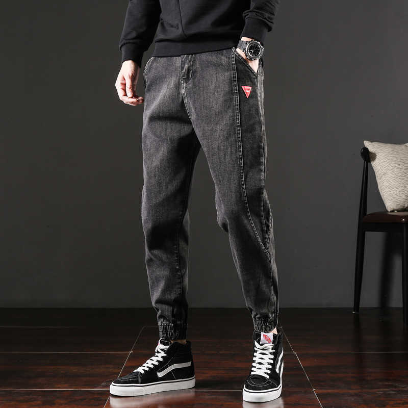 Fashion Streetwear Men Jeans Loose Fit Retro Black Gray Elastic Cotton Denim Cargo Pants Vintage Designer Hip Hop Joggers
Fashion Streetwear Men Jeans Loose Fit Retro Black Gray Elastic Cotton Denim Cargo Pants Vintage Designer Hip Hop Joggers