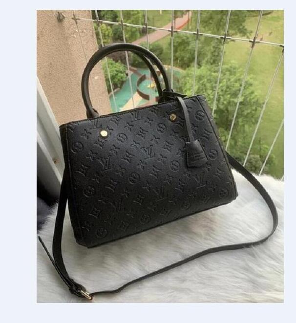 gglvlouis
vitton ysl
vutton designers women tote brand letter embossing genuine leather crossbody shoulder bags
gglvlouis
vitton ysl
vutton designers women tote brand letter embossing genuine leather crossbody shoulder bags