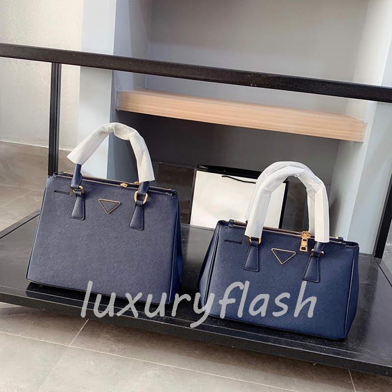 Cowhide Classic Women Zipper Designers Handbags High Quality Original Hardware Crossbody Bags Luxurys Letter Totes Lady 2021 Purse Wholesale, Make up the difference
Cowhide Classic Women Zipper Designers Handbags High Quality Original Hardware Crossbody Bags Luxurys Letter Totes Lady 2021 Purse Wholesale, Make up the difference