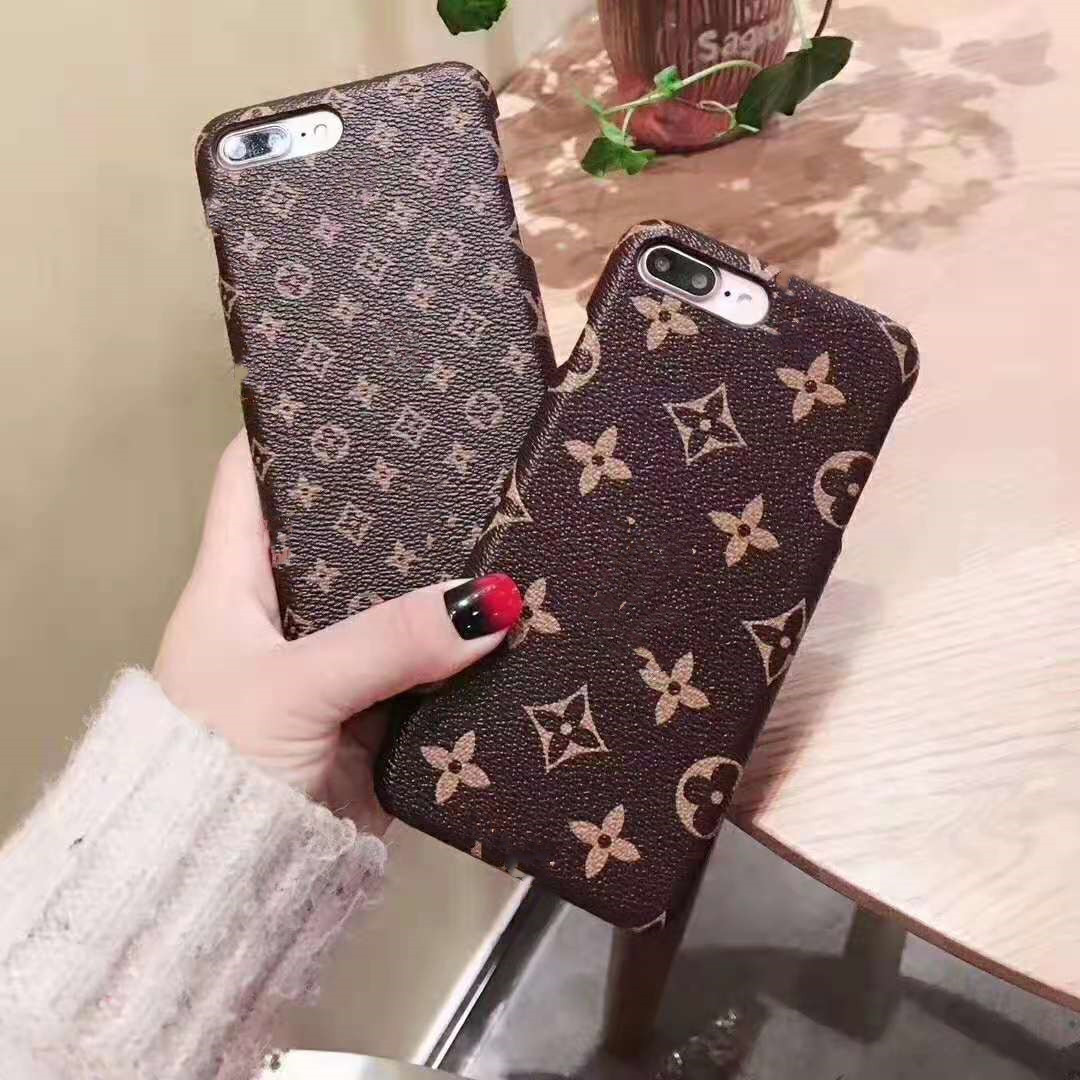 Classic Brand Designer phone cases for iphone 11 11promax 12 13 13pro 13promax 14 14max 14pro 14promax come with box
Classic Brand Designer phone cases for iphone 11 11promax 12 13 13pro 13promax 14 14max 14pro 14promax come with box