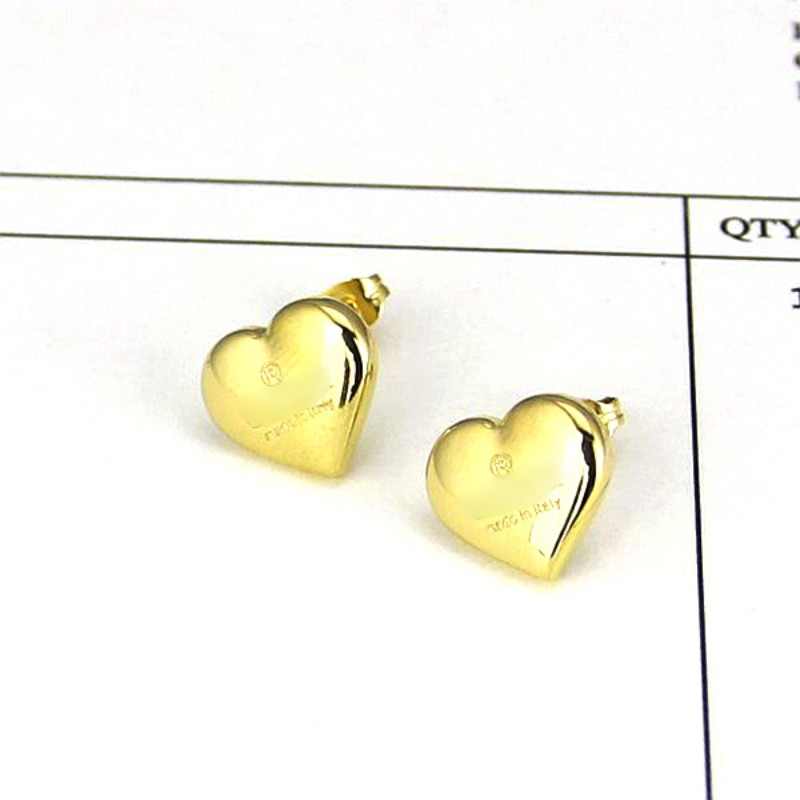 New Top Quality Lover Stamp Titanium steel stud Earring Luxurious Heart Shape Women Charm love Earrings Fashion Jewelry wholesale, Golden;silver
New Top Quality Lover Stamp Titanium steel stud Earring Luxurious Heart Shape Women Charm love Earrings Fashion Jewelry wholesale, Golden;silver