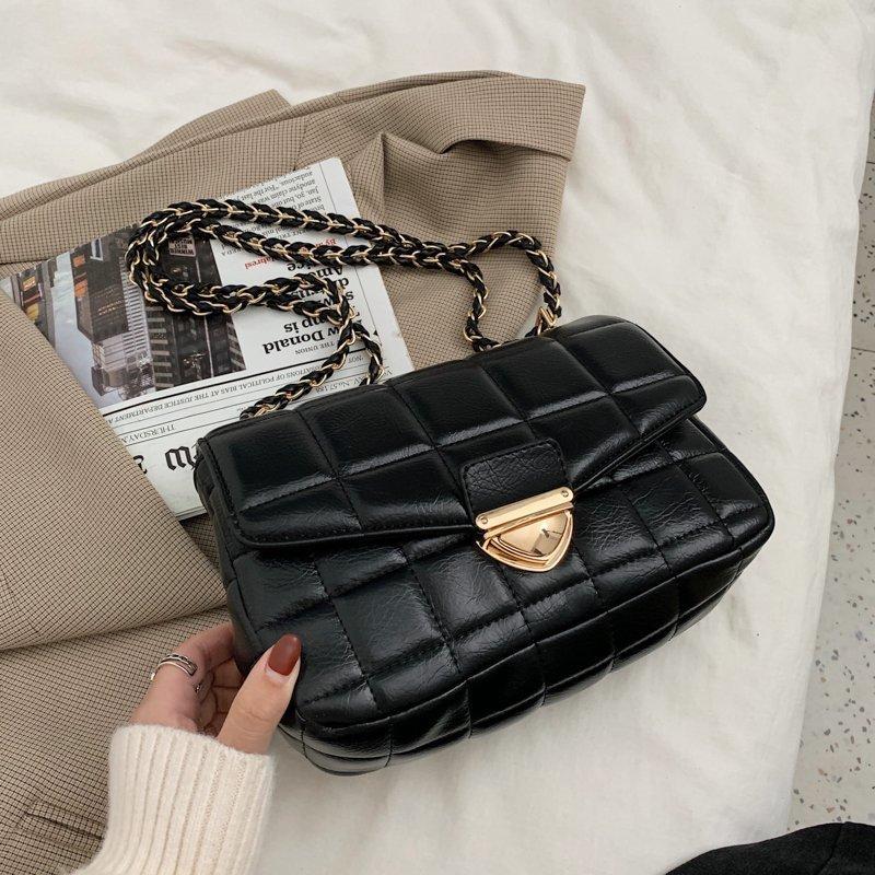 Small Chain PU Leather Shoulder Crossbody Bags for Women 2021 Trending Quilted Designer Handbags Luxury Lock Hand Bag, Black
Small Chain PU Leather Shoulder Crossbody Bags for Women 2021 Trending Quilted Designer Handbags Luxury Lock Hand Bag, Black