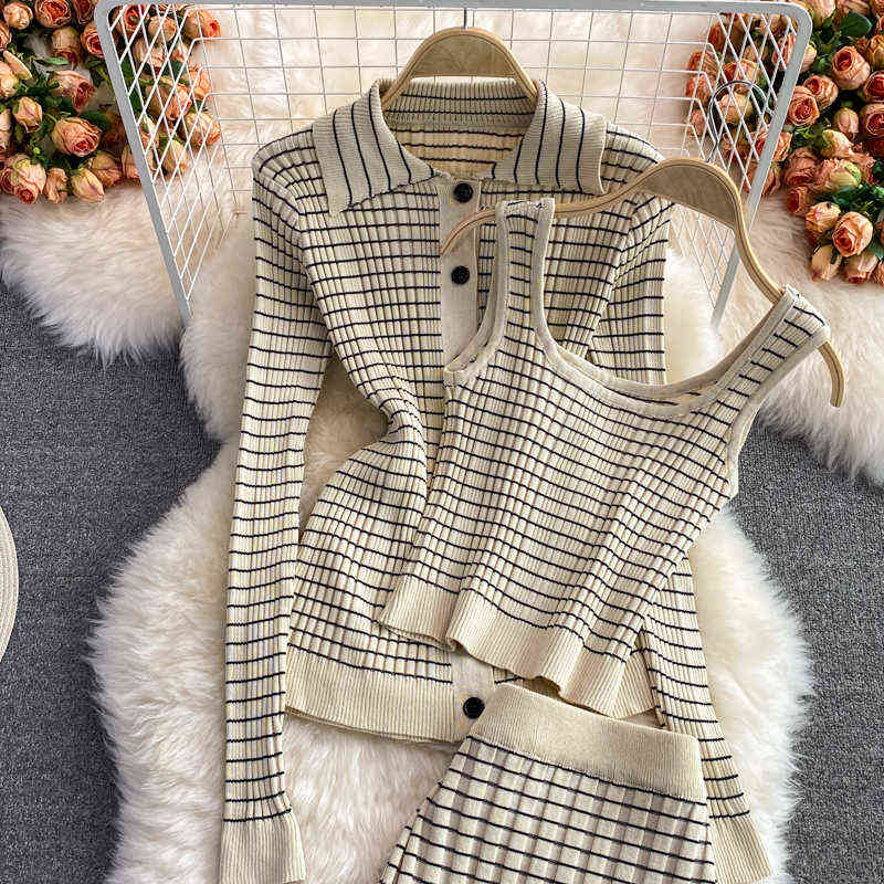 Women 3 Piece Set Autumn Korean Style Temperament Fashion Suit Plaid Knitted Cardigan Bottoming Camisole Skirt 211106