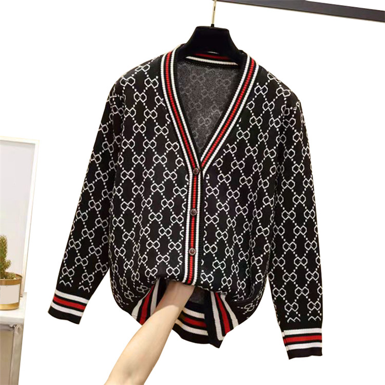 Womens designer Sweater Cardigan Knits Tees Tops Fashion Classical Letter Pocket V-neck Stylist Tee Casual Clothing Sweaters
Womens designer Sweater Cardigan Knits Tees Tops Fashion Classical Letter Pocket V-neck Stylist Tee Casual Clothing Sweaters