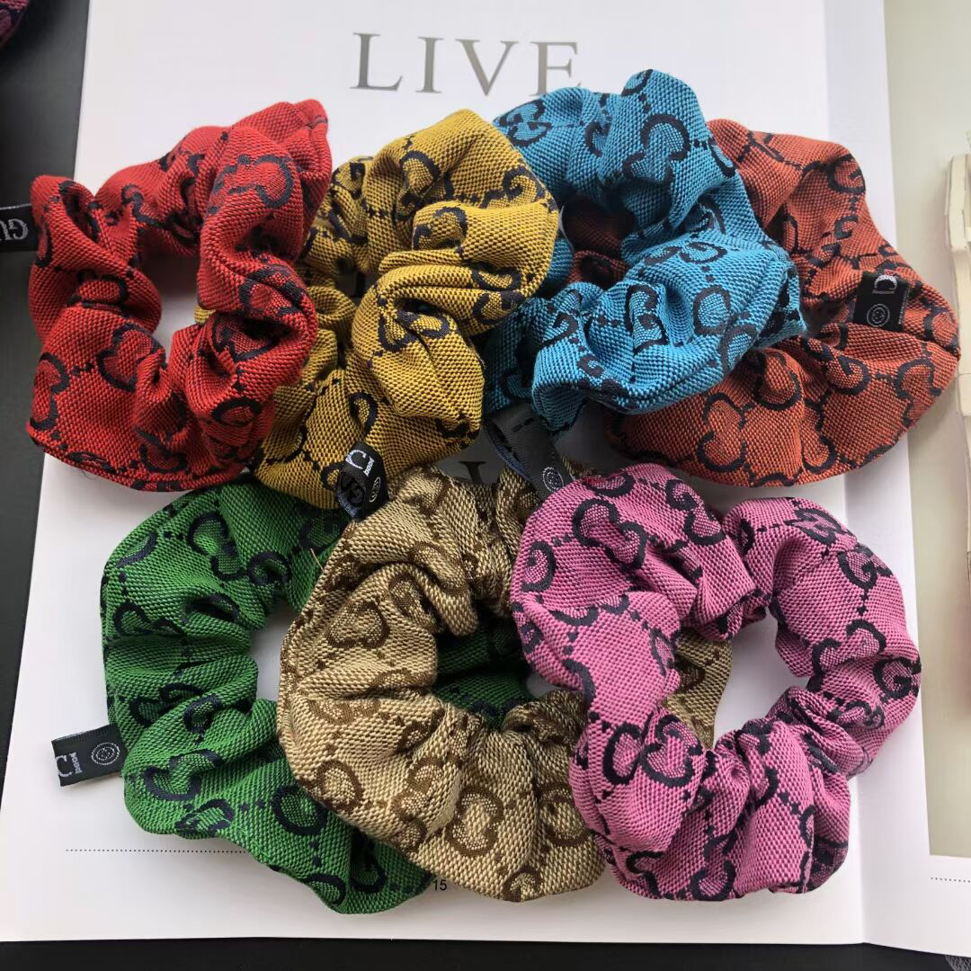 2021ss fashion designer brand double letter print wide edge scrunchies headbands candy color hairbands hair bands girls ponytail holder hair, Silver
2021ss fashion designer brand double letter print wide edge scrunchies headbands candy color hairbands hair bands girls ponytail holder hair, Silver