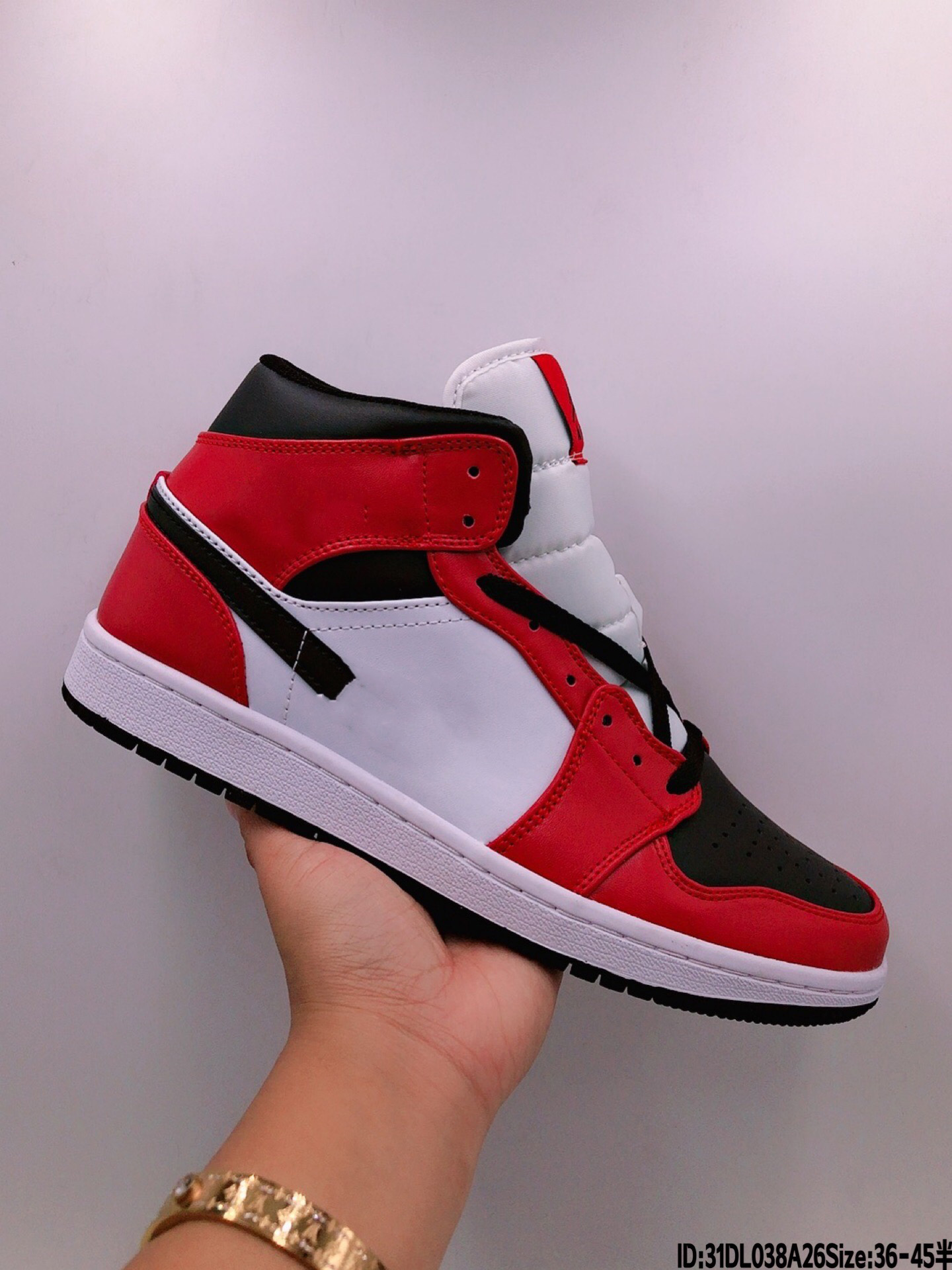 2021 new Jumpman 1 1S Mens Basketball Chaussures Obsidian Unc Créré Travis Scotts Turbo Vert Chicago Sports Baskets Sneakers Taille 36-45
2021 new Jumpman 1 1S Mens Basketball Chaussures Obsidian Unc Créré Travis Scotts Turbo Vert Chicago Sports Baskets Sneakers Taille 36-45