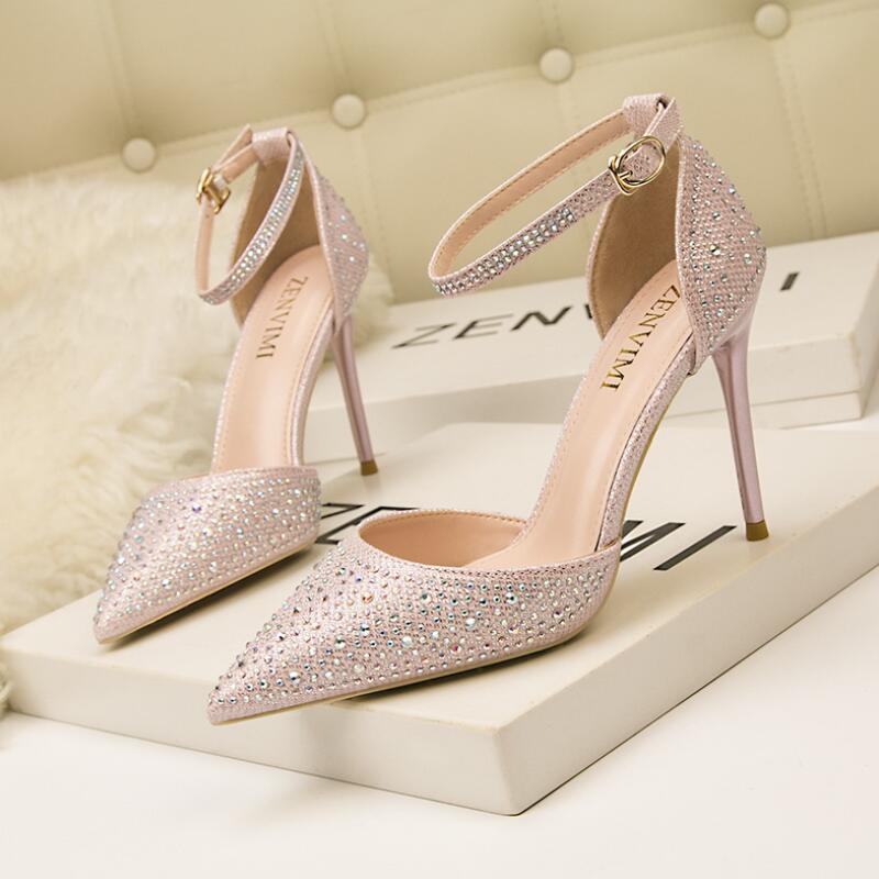 Runway style Glitter Rhinestones Women Pumps Crystal bowknot Satin Summer Lady Shoes Genuine leather High heels Party Prom Shoes, Bronze
Runway style Glitter Rhinestones Women Pumps Crystal bowknot Satin Summer Lady Shoes Genuine leather High heels Party Prom Shoes, Bronze
