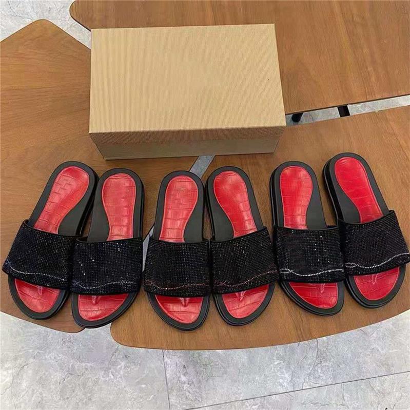 Designer Slippers Studs Rivet Suede Sandals Mens Women Printed Slides Flat Shoes Summer Outdoor Flip Flop Laser Striped Sandal size 35-46, Color13
Designer Slippers Studs Rivet Suede Sandals Mens Women Printed Slides Flat Shoes Summer Outdoor Flip Flop Laser Striped Sandal size 35-46, Color13