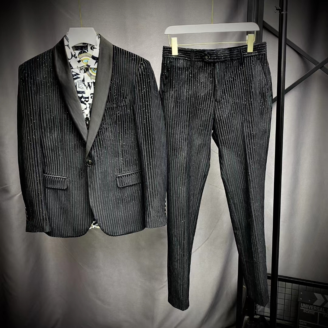 2021 New Autumn Winter Corduroy +pant Dinner Blazer Hight Quality Black Suit Jacket Terno Masculino Slim Fit Bokt, Only blazer
2021 New Autumn Winter Corduroy +pant Dinner Blazer Hight Quality Black Suit Jacket Terno Masculino Slim Fit Bokt, Only blazer