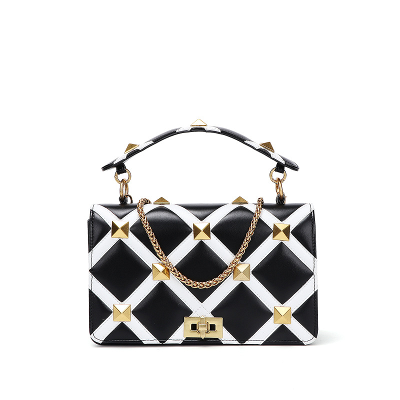 Designer Women Rivet Crossbody Shoulder Bag 2021s Vintage Fashion Diamond Lattice Handbags PU Leather Printing Handbag Luxurys Designers Bags High Quality, Blue
Designer Women Rivet Crossbody Shoulder Bag 2021s Vintage Fashion Diamond Lattice Handbags PU Leather Printing Handbag Luxurys Designers Bags High Quality, Blue