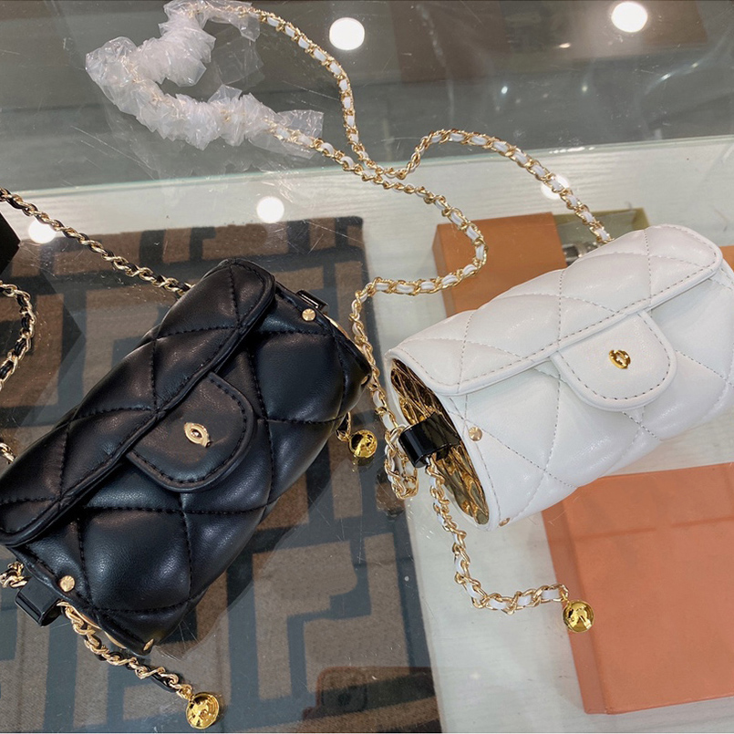 2021 Luxury Famous Designer Handbags Shoulder Bags Cross Body Clutch Lady Fashion Bag Genuine Leather Classic saddle women Simplicity 11, #6
2021 Luxury Famous Designer Handbags Shoulder Bags Cross Body Clutch Lady Fashion Bag Genuine Leather Classic saddle women Simplicity 11, #6