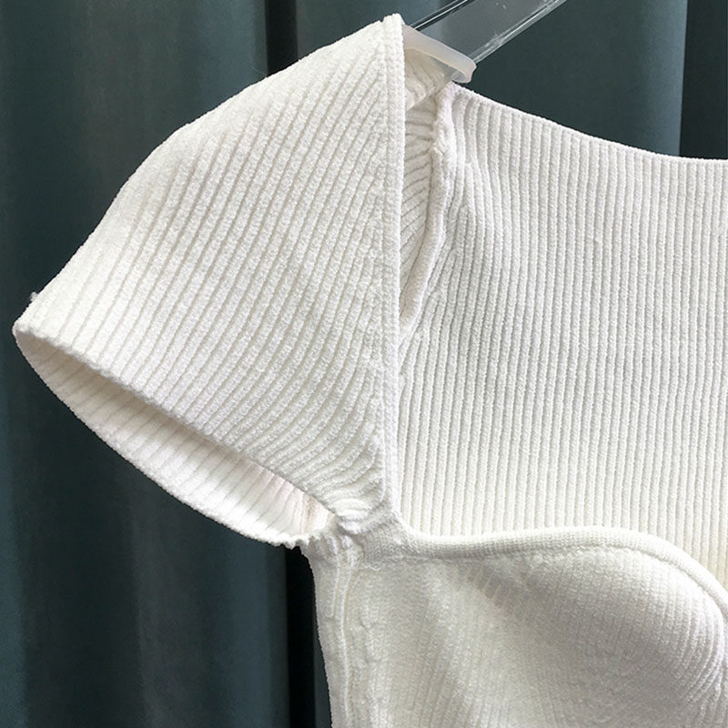 TWOTWINSTYLE Casual Knitting Shirt Women Square Collar Short Sleeve Slim Tunic Blouse Female Fashion Clothing Spring 210308