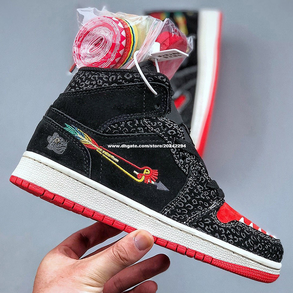 Jumpman Mid Siempre Familia Basketball Shoes for Men Skate Boots Mens Skates Boot Women Sneakers Womens Sports Shoe DN4904-001
Jumpman Mid Siempre Familia Basketball Shoes for Men Skate Boots Mens Skates Boot Women Sneakers Womens Sports Shoe DN4904-001