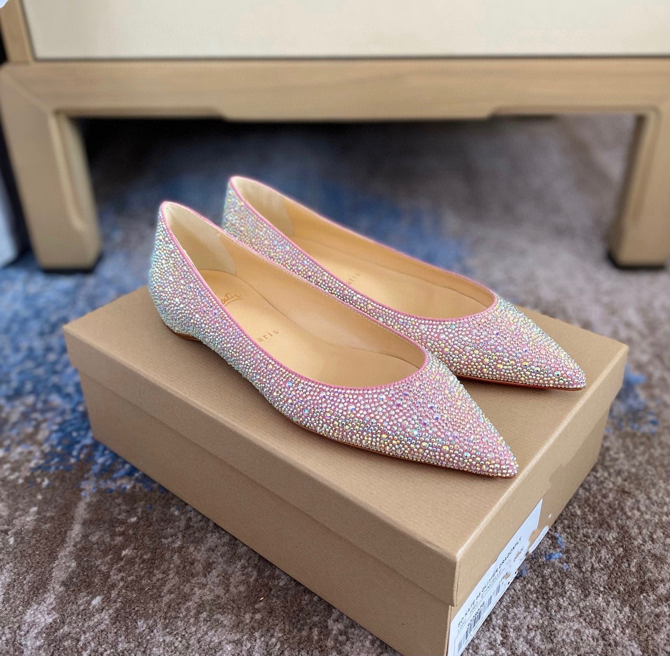 womens Designer Heels shoes dress shoe Luxurys Designers Set auger shine Single The banquet stiletto heel women spring and autumn style Ladies Ms 6cm 8 10cm size35-42, Separate 1 shoe box
womens Designer Heels shoes dress shoe Luxurys Designers Set auger shine Single The banquet stiletto heel women spring and autumn style Ladies Ms 6cm 8 10cm size35-42, Separate 1 shoe box