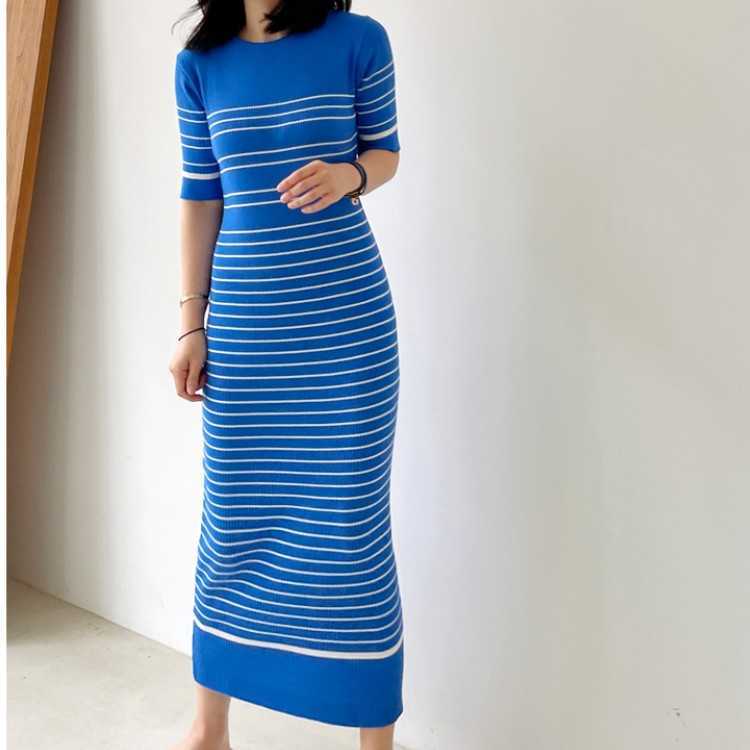 Retro Striped Sweater Dress Korea Summer Fashion Knit Short Sleeve Bodycon Elastic Slim Midi Vestidos 210526, Photo color
Retro Striped Sweater Dress Korea Summer Fashion Knit Short Sleeve Bodycon Elastic Slim Midi Vestidos 210526, Photo color