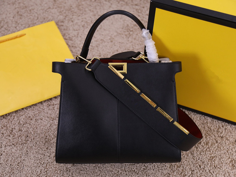 Top leather clutches, brand handbags, large-capacity shoulder bags, luxury ladies fashion letter shoulder straps, metal designer messenger casual wallets
Top leather clutches, brand handbags, large-capacity shoulder bags, luxury ladies fashion letter shoulder straps, metal designer messenger casual wallets