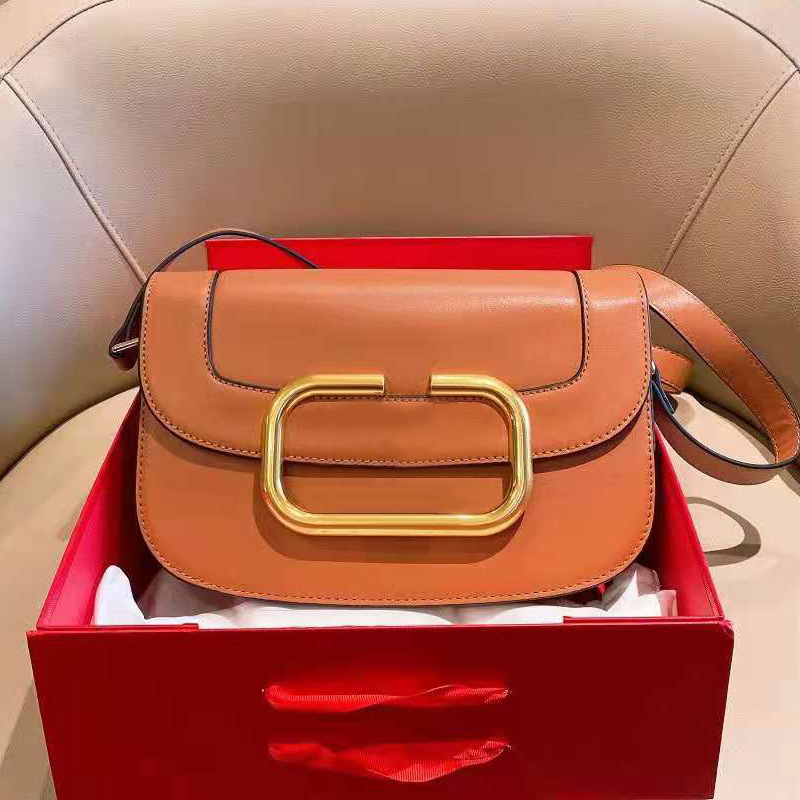2021 Designers Bags Womens Crossbody Bag Lady Purse Fashion Cowhide Top Quality Black Brown Leather Plain Shoulder Handbag Small messenger Handbags, Red
2021 Designers Bags Womens Crossbody Bag Lady Purse Fashion Cowhide Top Quality Black Brown Leather Plain Shoulder Handbag Small messenger Handbags, Red