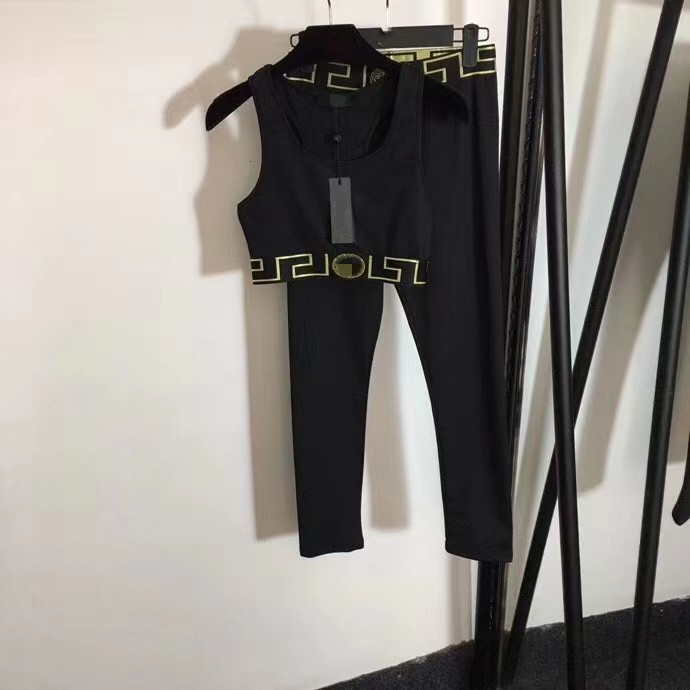2021 New Luxury Women's Two Piece Pants Brand Same Style Two Piece Pants Designer Women's Two Piece Pants 0305-5, White
2021 New Luxury Women's Two Piece Pants Brand Same Style Two Piece Pants Designer Women's Two Piece Pants 0305-5, White
