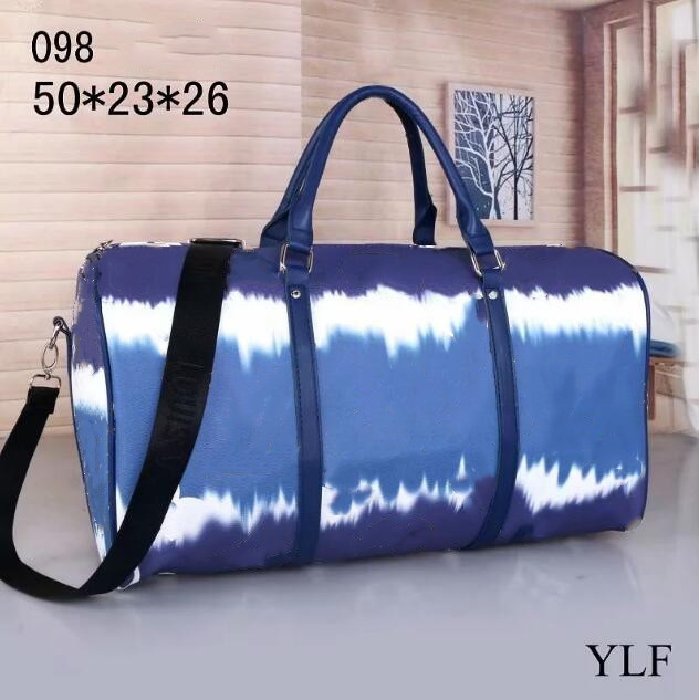 Luxurys Designers Genuine Leather letter L men women's Totes handbag Cross Body Shoulder Bags Cosmetic Bag cell phone pocket High quality NO098-1, Shipping link
Luxurys Designers Genuine Leather letter L men women's Totes handbag Cross Body Shoulder Bags Cosmetic Bag cell phone pocket High quality NO098-1, Shipping link