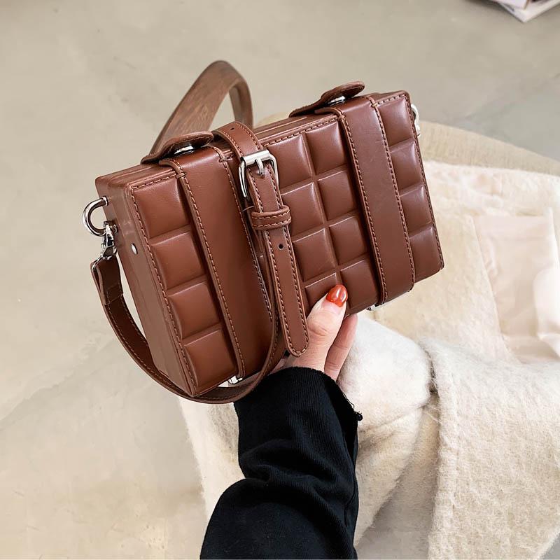 2021 Luxury Women Bag Designer Small Square Bag Solid Color Lady Clutches Pouch Fashion Handbag Purse Female Shoulder Bags, Brown shoulder bag
2021 Luxury Women Bag Designer Small Square Bag Solid Color Lady Clutches Pouch Fashion Handbag Purse Female Shoulder Bags, Brown shoulder bag