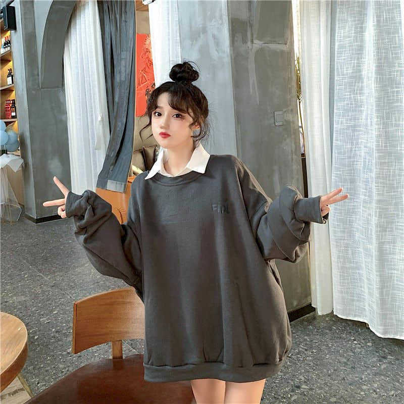 Plus Size Women's Sweatshirt Comic Print Korean Version Loose Belly Covering Velvet Thick Oversize Personality O-neck top 210526