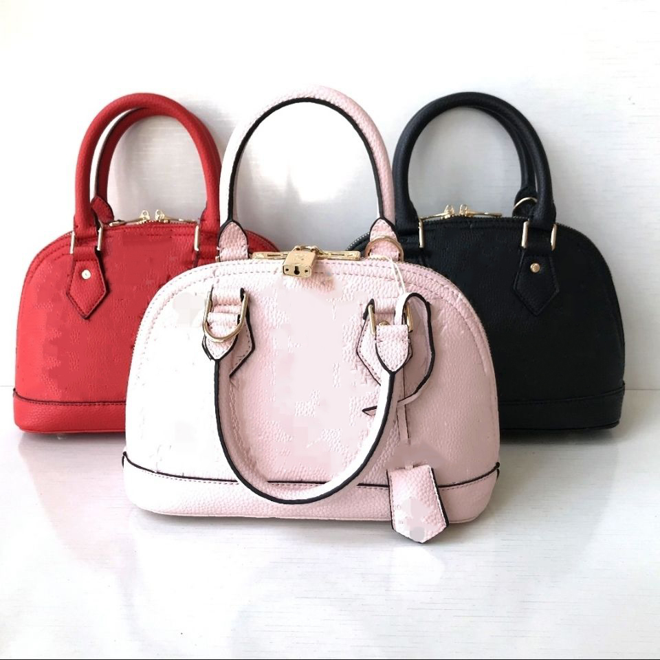 brand designer handbags Lock + tag Women Shoulder Bags Chain Messenger Handbags Shell Wallet Purse Cosmetic Crossbody Fashion Tote Top Quali
brand designer handbags Lock + tag Women Shoulder Bags Chain Messenger Handbags Shell Wallet Purse Cosmetic Crossbody Fashion Tote Top Quali
