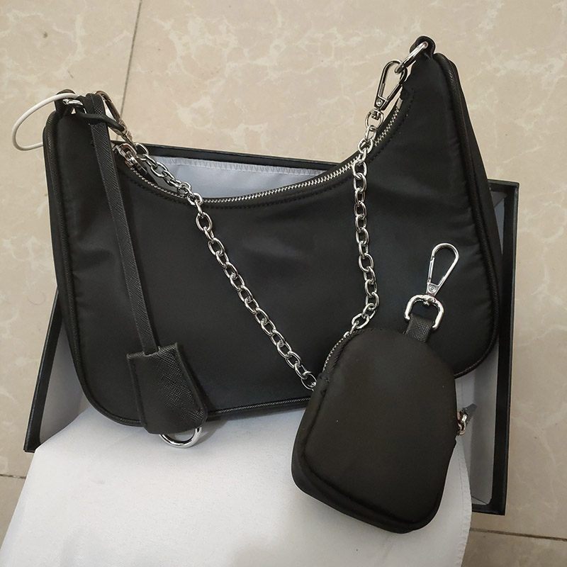 2021 shoulder bags handbags High quality Crossbody bag Heart-shaped decoration Tarpaulin Nylon bag wholesale Shopping Bag, Box
2021 shoulder bags handbags High quality Crossbody bag Heart-shaped decoration Tarpaulin Nylon bag wholesale Shopping Bag, Box