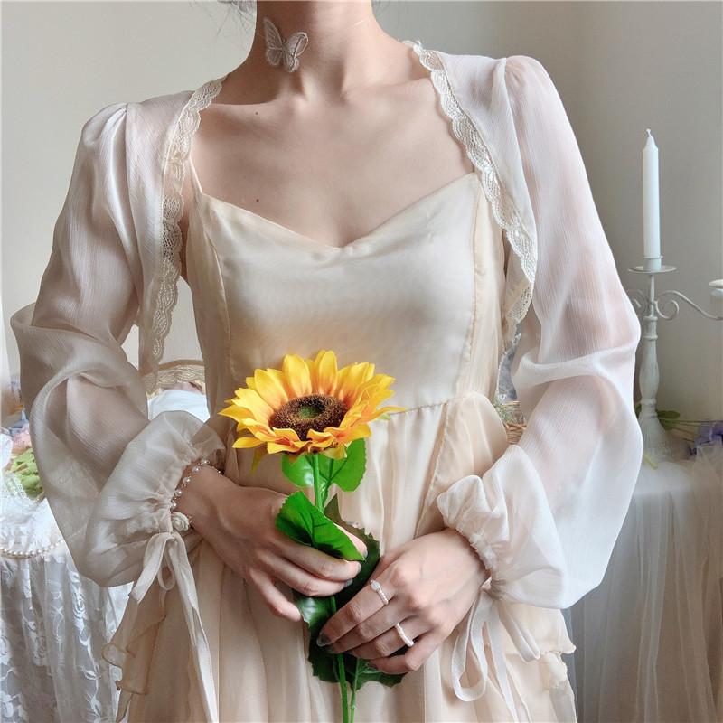 Women's Blouses & Shirts WOMENGAGA 2021 Summer Tops Sweet Lace Cardigan Short Beach Sunscreen Shirt Blouse Mesh Korean Women Top V9HE, White
Women's Blouses & Shirts WOMENGAGA 2021 Summer Tops Sweet Lace Cardigan Short Beach Sunscreen Shirt Blouse Mesh Korean Women Top V9HE, White