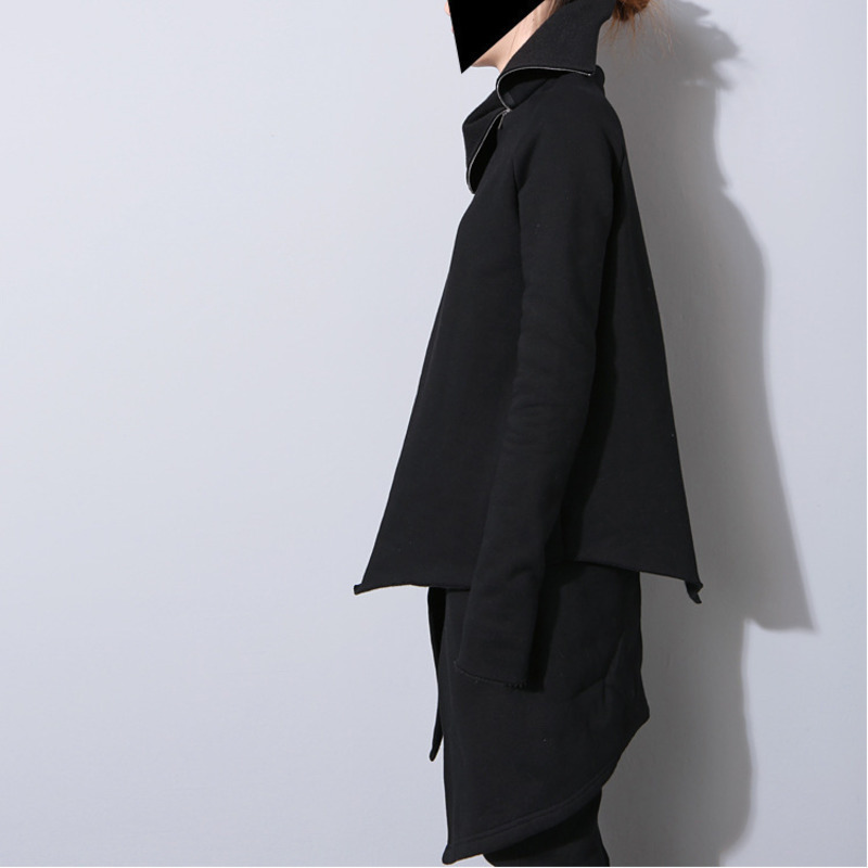 [EAM] New Spring Pullover Turtleneck Collar Full Sleeve Asymmetrical Loose Sweatshirt Women Fashion Tide LJ201130