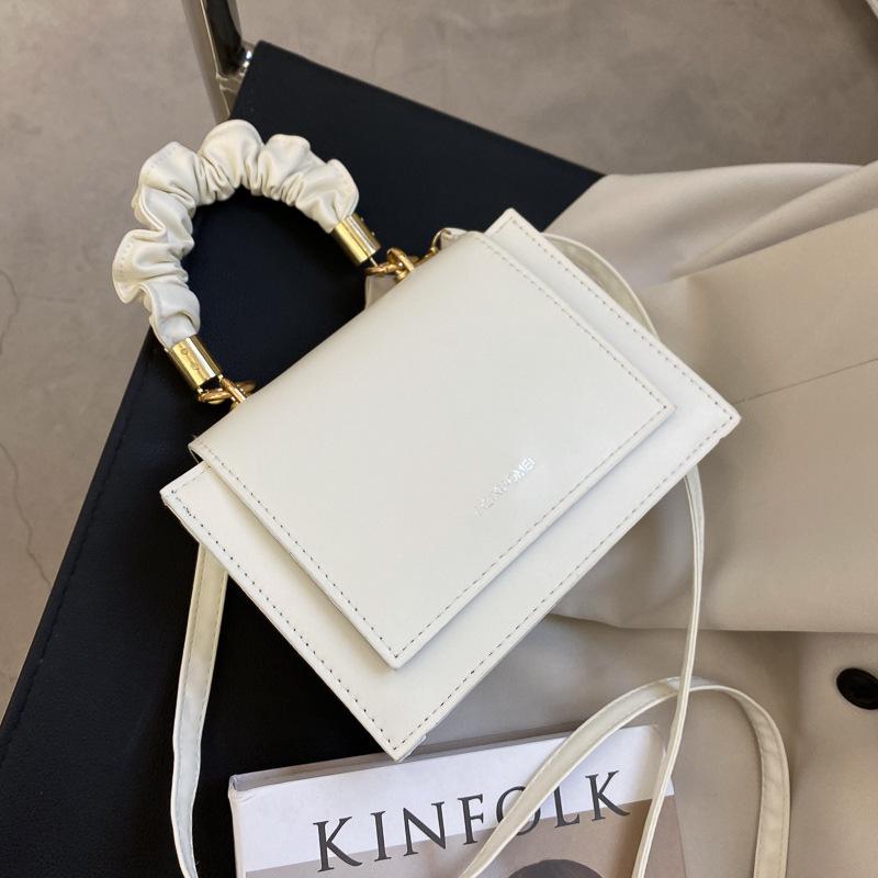 2021 New Women Fashion Famous Design Versatile Causal Handbag Belt Stiletto Messenger Crossbody Shoulder Bag Lady Handbag Clutch, Black
2021 New Women Fashion Famous Design Versatile Causal Handbag Belt Stiletto Messenger Crossbody Shoulder Bag Lady Handbag Clutch, Black