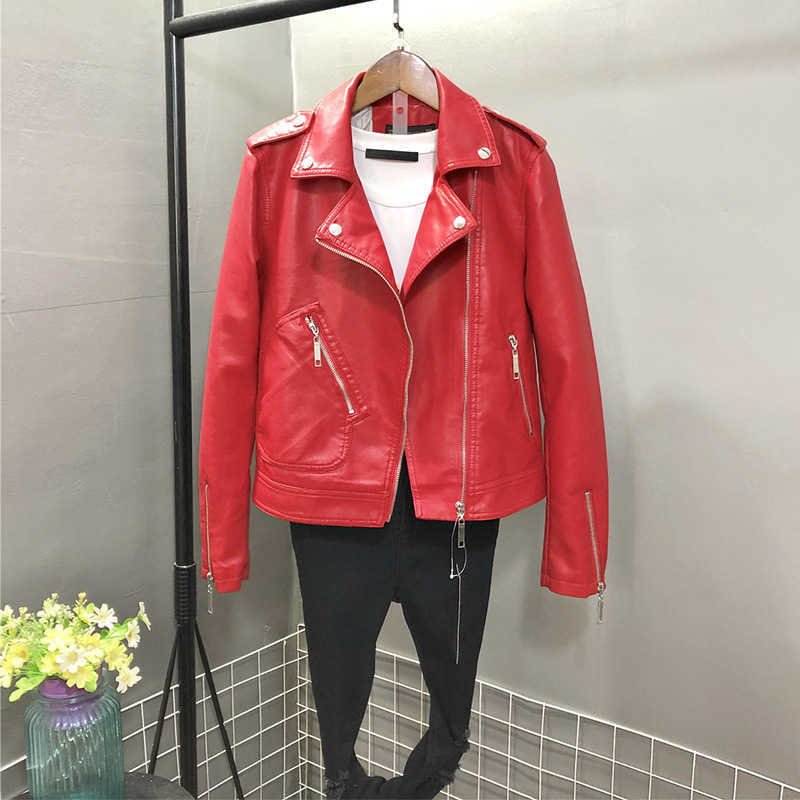 Ly Varey Lin Autumn Faux Soft Leather Jackets Women Motorcycle Zipper Black Punk Rivet Pu Female Red Jacket Outwear 210526