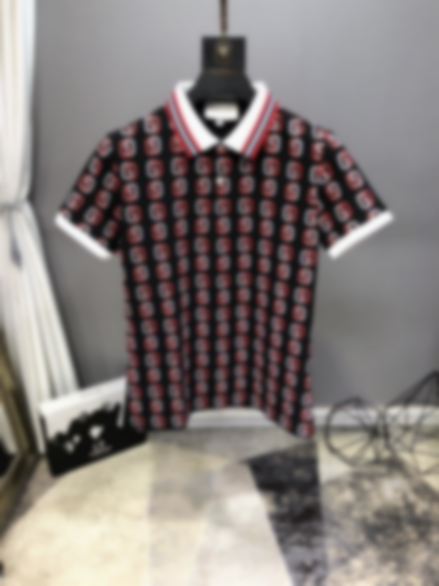 2021 European spring and summer latest fashion full-body line letter printing Italian professional men's white T-shirt mature women's POLO, White;black
2021 European spring and summer latest fashion full-body line letter printing Italian professional men's white T-shirt mature women's POLO, White;black