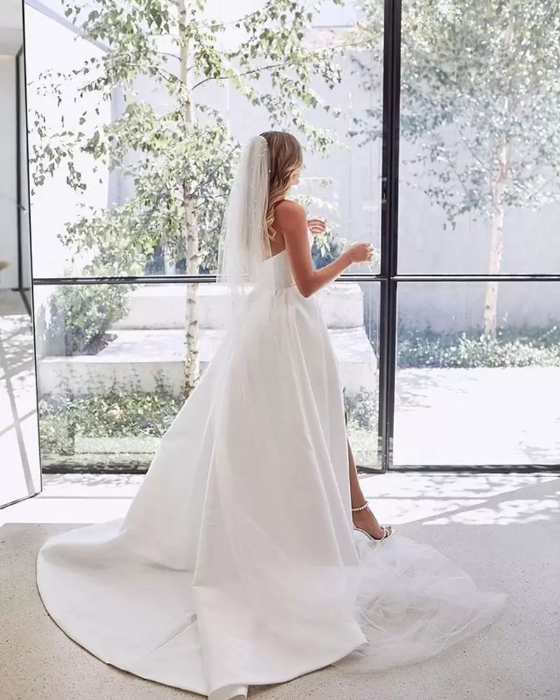 Gorgeous Wedding Dresses Bridal Gown Satin Side Slit Plus Size Sleeveless A Line Custom Made Sweep Train Covered Buttons Back Vestido De Novia 401