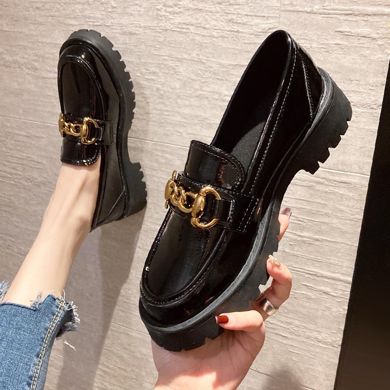 Hong Kong Small Leather Shoes Womens British Style Mid Heel Platform 2021 New Patent Leather Loafers Slip-on round Toe Pumps Women, Black
Hong Kong Small Leather Shoes Womens British Style Mid Heel Platform 2021 New Patent Leather Loafers Slip-on round Toe Pumps Women, Black