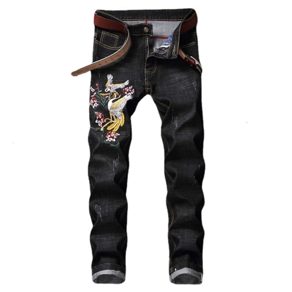 New Korean jeans men's Embroidery Huachao brand hole fashion beggars leg pants, Blue
New Korean jeans men's Embroidery Huachao brand hole fashion beggars leg pants, Blue