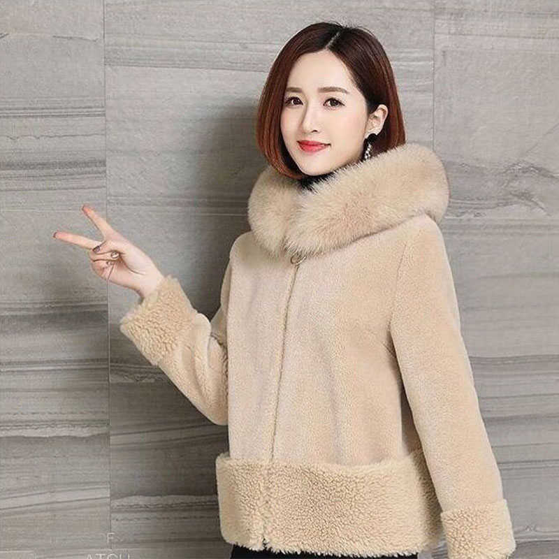 Winter Lamb Fur Coat Women Short Jacket Warm Soft Zipper Faux Hair Hooded Collar Fashion Female Plush Overcoat Outwear 210910