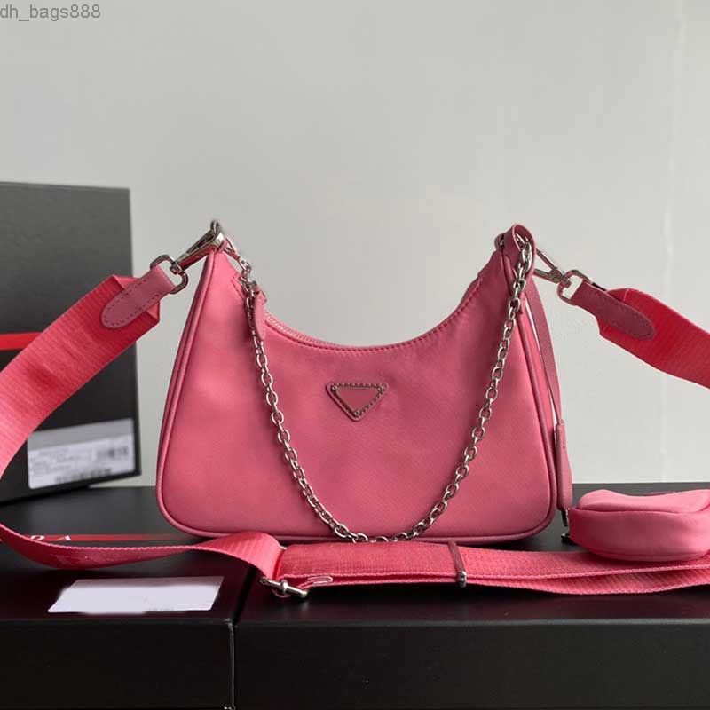 2021 top shoulder bag pd Three-piece suit wholesale camvas hobo for women chest pack lady Tote chains handbag Luxury brand designer bags
2021 top shoulder bag pd Three-piece suit wholesale camvas hobo for women chest pack lady Tote chains handbag Luxury brand designer bags