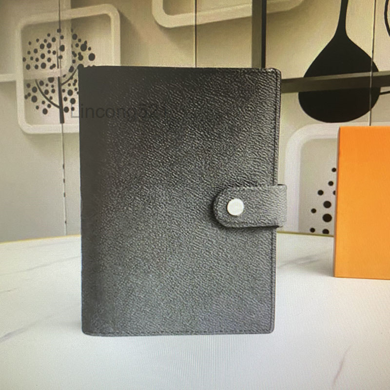Wholesale Medium Agenda Notepad Cover White Paper Notebook Office Journal Diary Jotter Notepad Six 6 Credit Card Holder Slots R20222 R20212, With dust bag
Wholesale Medium Agenda Notepad Cover White Paper Notebook Office Journal Diary Jotter Notepad Six 6 Credit Card Holder Slots R20222 R20212, With dust bag