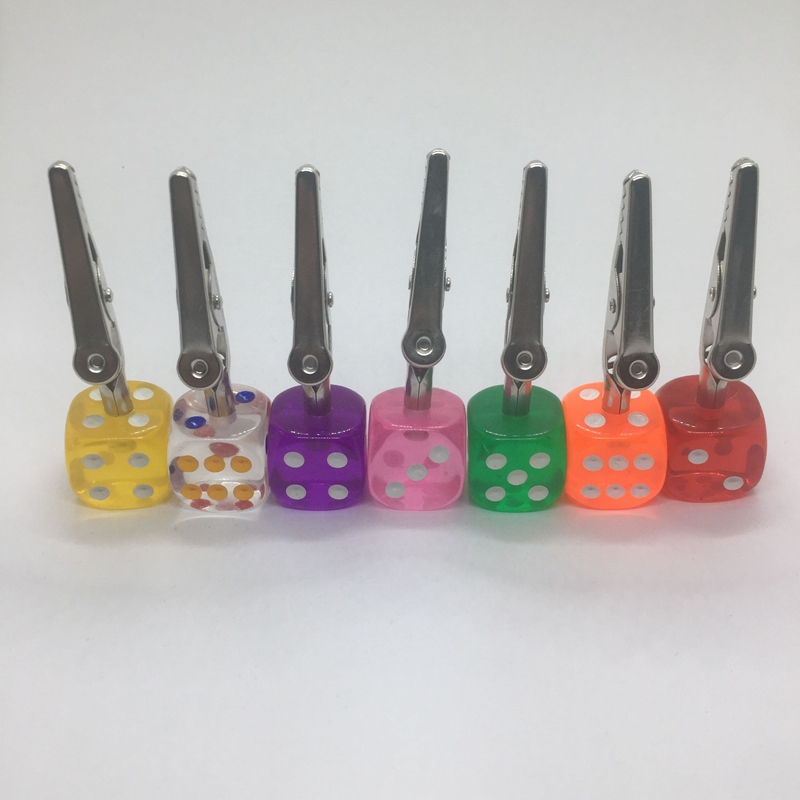 New Style Colorful Dice Shape Desktop Dry Herb Tobacco Preroll Cigarette Smoking Holder Tips Clip Clamp Tongs High Quality DHL Free
New Style Colorful Dice Shape Desktop Dry Herb Tobacco Preroll Cigarette Smoking Holder Tips Clip Clamp Tongs High Quality DHL Free