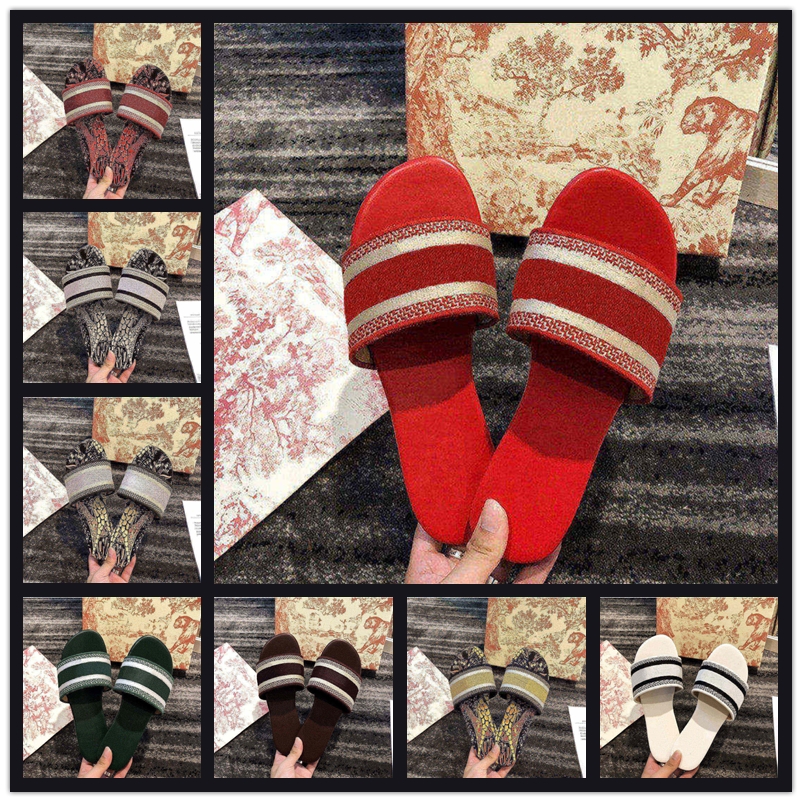 2021 New Paris Womens Sandals Slippers Embroidery Designers Sandal Floral Brocade Flip Flops Slides Beach Flowers Luxury Sandal, Customize box
2021 New Paris Womens Sandals Slippers Embroidery Designers Sandal Floral Brocade Flip Flops Slides Beach Flowers Luxury Sandal, Customize box