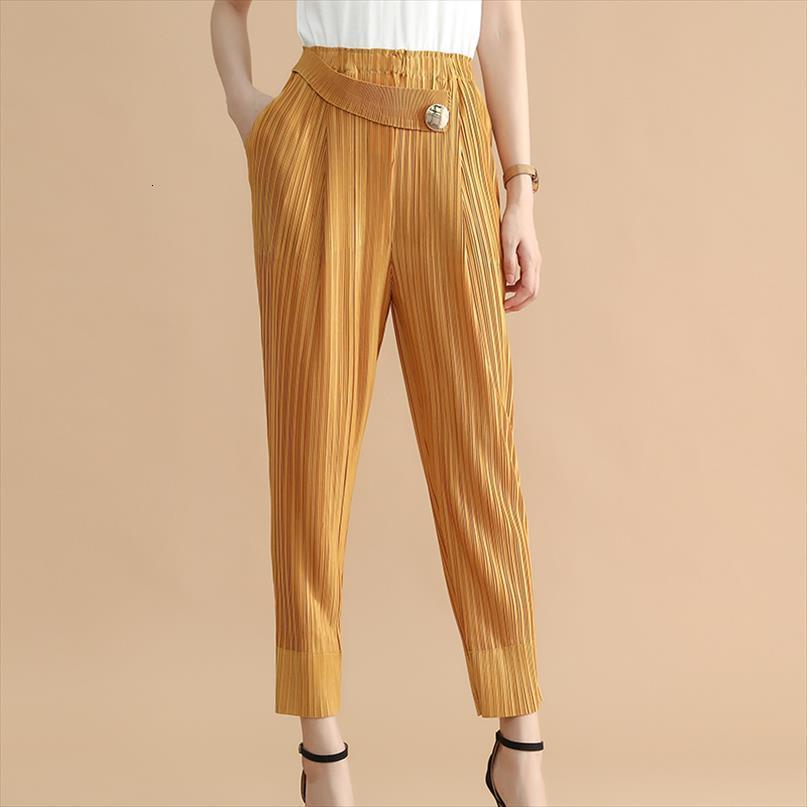 special pleated casual solid color women capri elastic high waist harlan cropped pants miyak carrot all match bloomers female, Black;white
special pleated casual solid color women capri elastic high waist harlan cropped pants miyak carrot all match bloomers female, Black;white