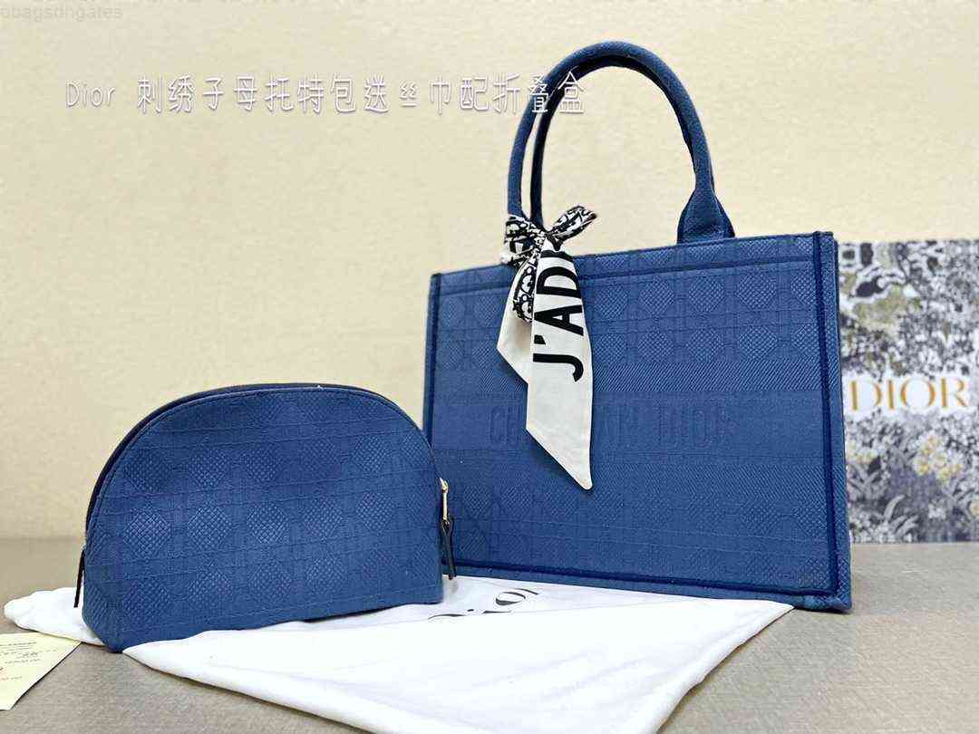 Multi Pochette Hourglass Bag designer family bags 2021 Nylon mini Hanghhangbag akend Telfar quilted handbags Book Tote tote handbag for women YUQ6 storage-bag