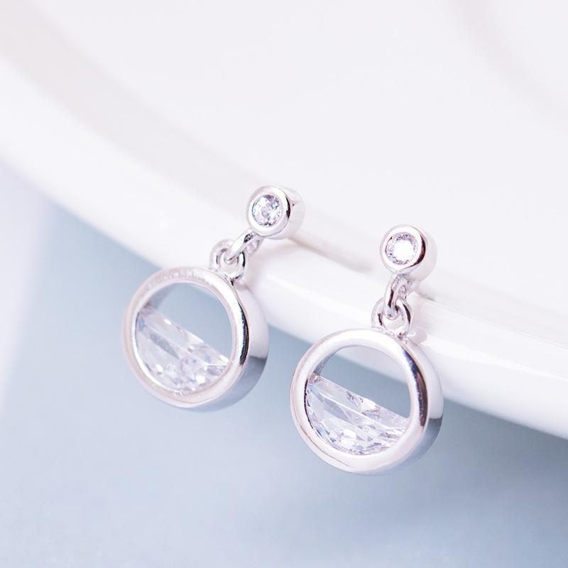 Sparkling Round Irregular Clear Zirconia Earrings Gold Color Dangle Ear 925 Sterling Silver Fashion Wedding Jewelry Stud, Golden;silver
Sparkling Round Irregular Clear Zirconia Earrings Gold Color Dangle Ear 925 Sterling Silver Fashion Wedding Jewelry Stud, Golden;silver